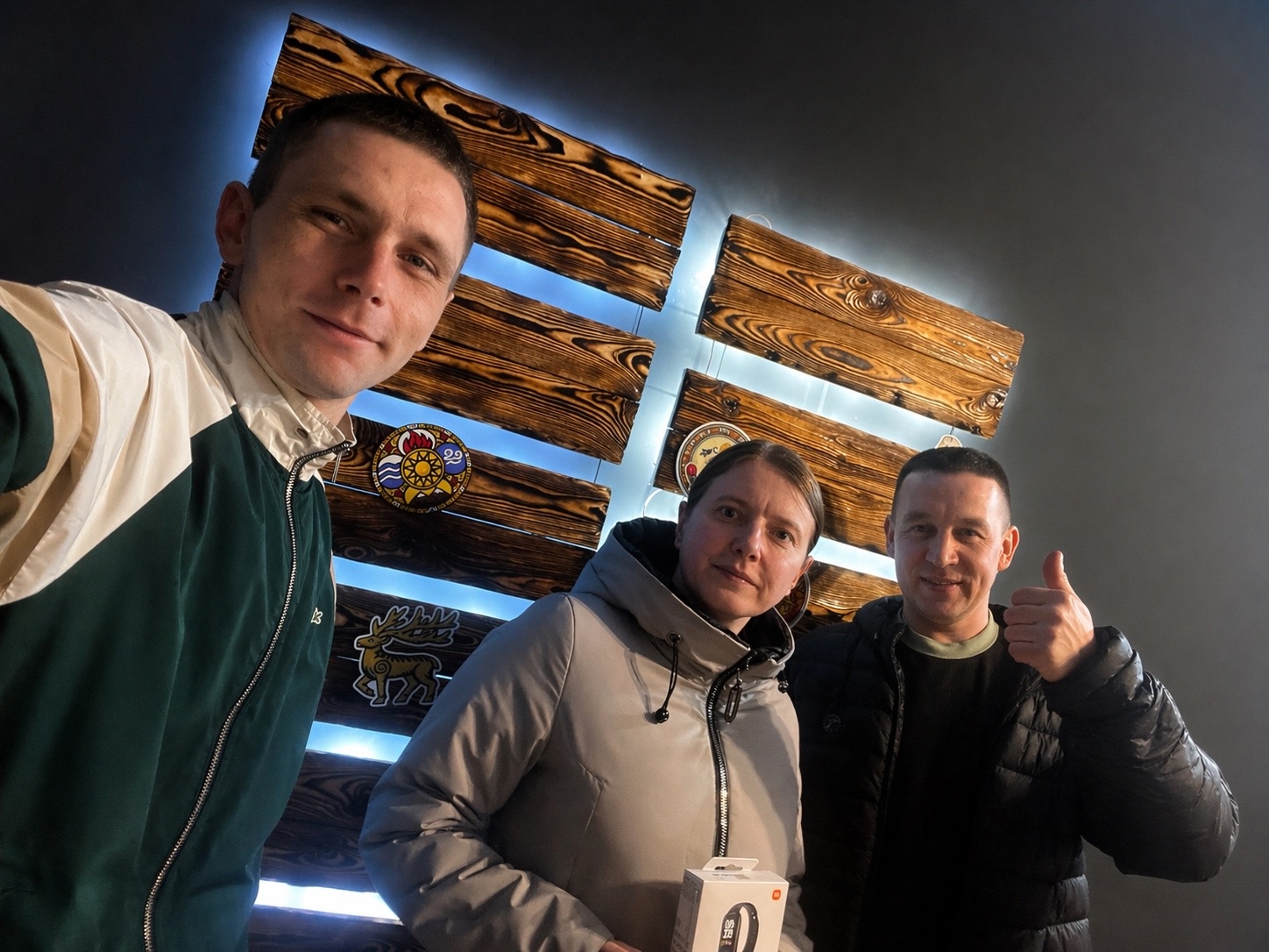 Фото 4 — трое участников